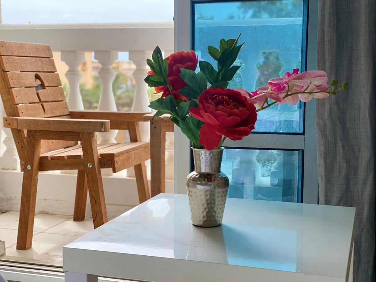 Comfortable Private Rooms In Compound Housing دبي المظهر الخارجي الصورة