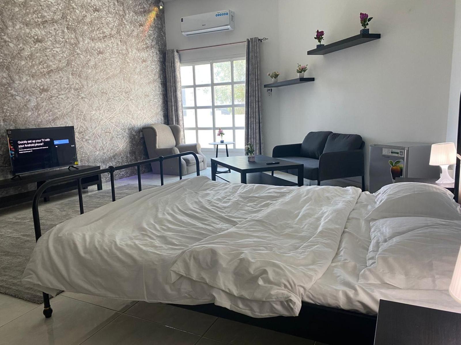 Comfortable Private Rooms In Compound Housing دبي المظهر الخارجي الصورة