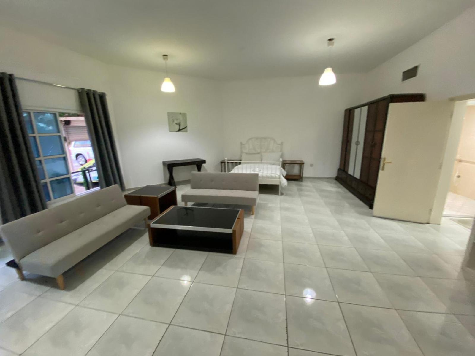 Comfortable Private Rooms In Compound Housing دبي المظهر الخارجي الصورة