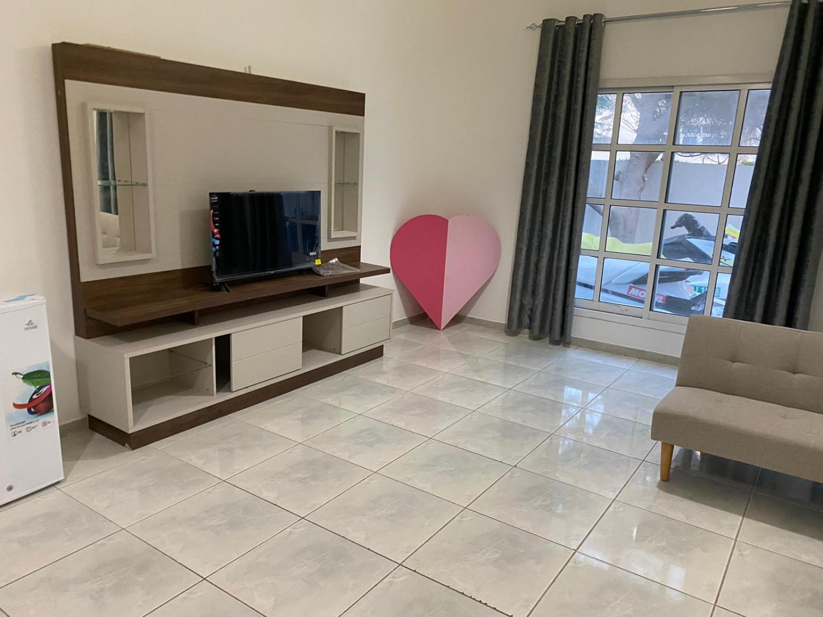 Comfortable Private Rooms In Compound Housing دبي المظهر الخارجي الصورة